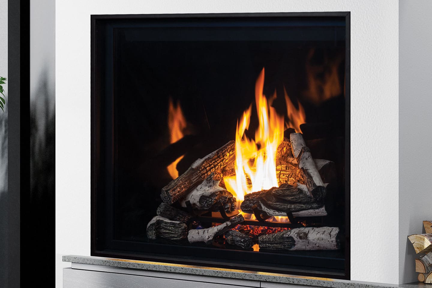Urbana - U44 Fireplace - Image 5